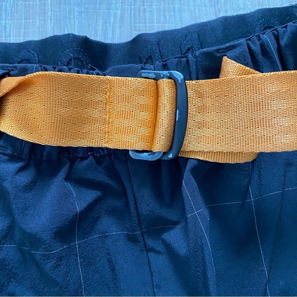 Nike Tech Pack Woven Shorts Sz L BV4458-010 - Picture 3 of 13